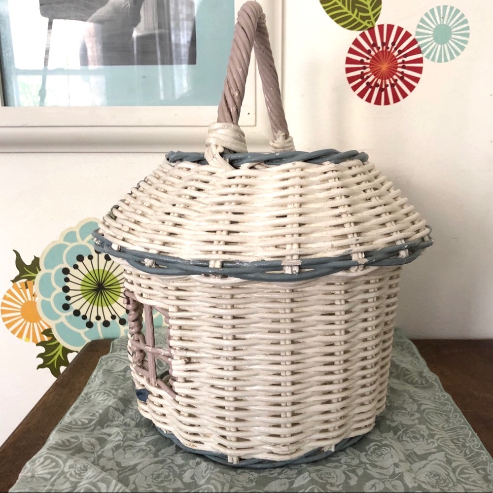 Vintage Handbasket Purse or Decor Wicker House Bag - Picture 4 of 8